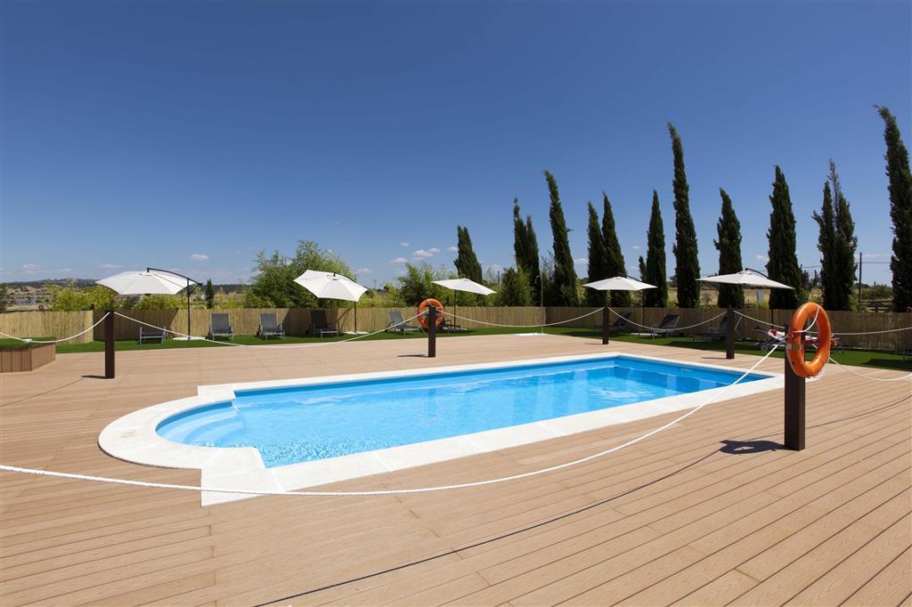 Hospes Palacio De Arenales & Spa Caces Съоръжения снимка Swimming pool